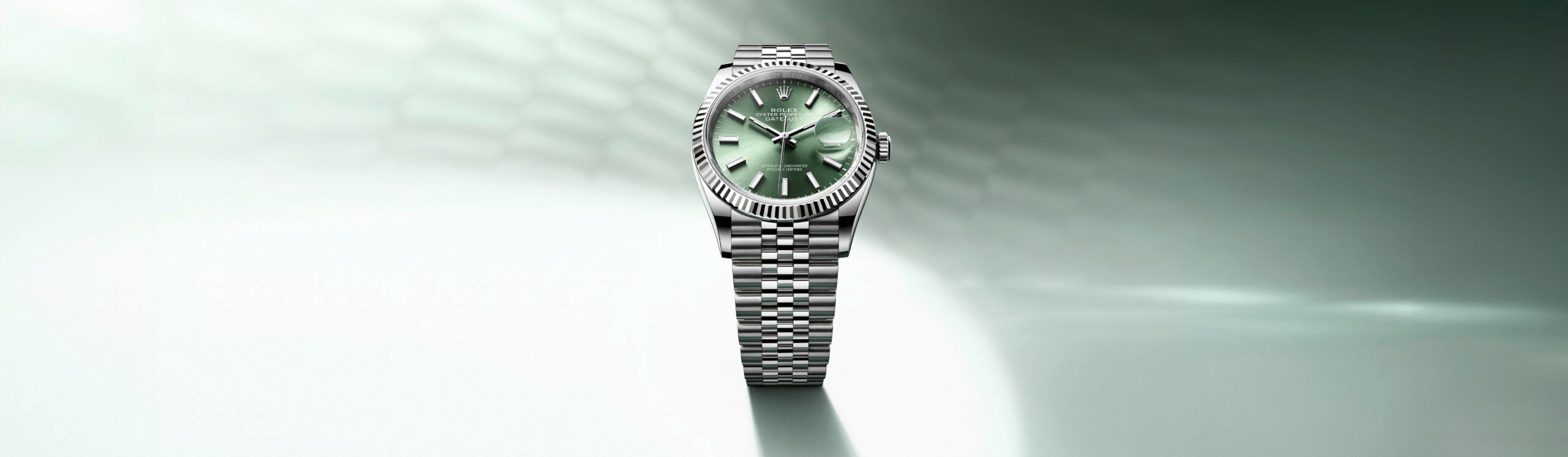 Datejust-v7-rolex-datejust-m126234-0051_2210jva_001-landscape