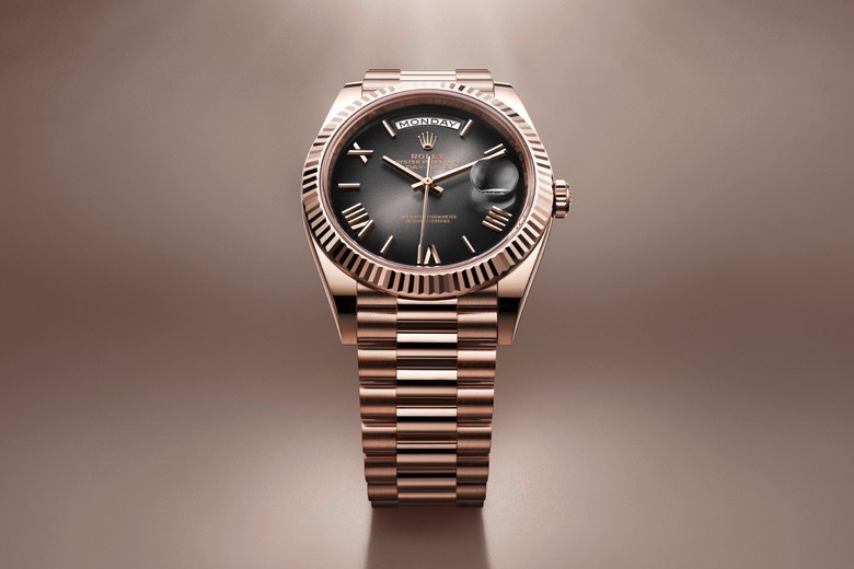 rolex-day-date-cover-m228235-0055_2402jva_001_portrait-1