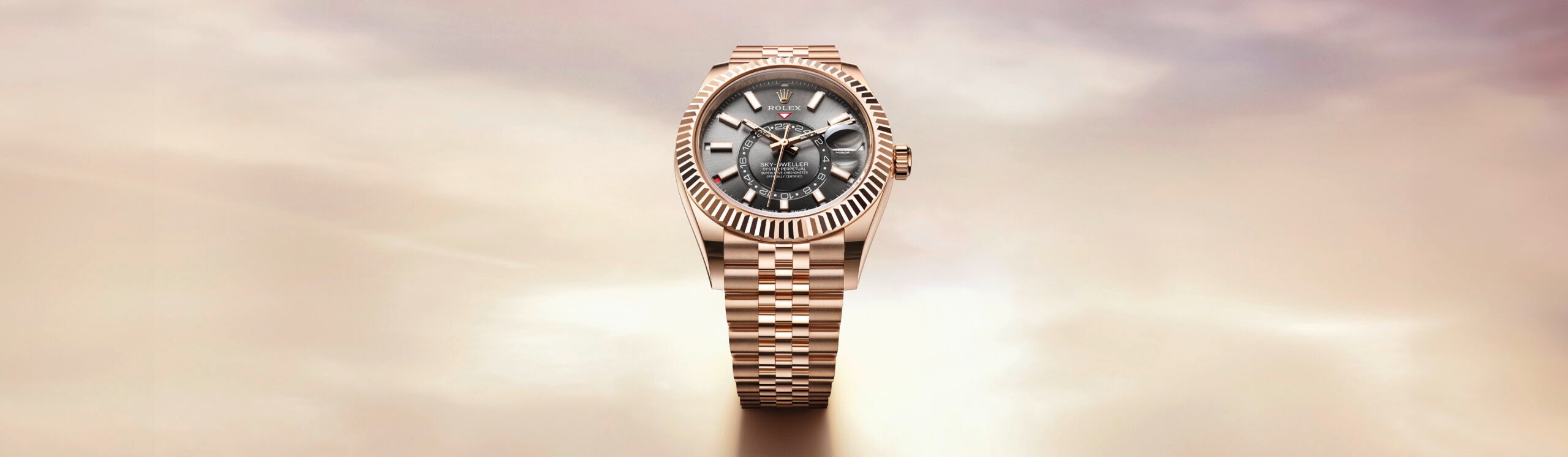 rolex-sky-dweller-cover-m336935-0008_2312jva_001-landscape-scaled Sky-Dweller v7-rolex-sky-dweller-cover-m336935-0008_2312jva_001-landscape