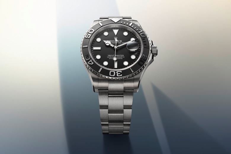 rolex-yacht-master-cover-M226627-0001_2301jva_001_portrait
